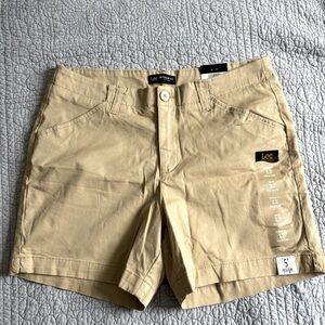 NWT khaki shorts